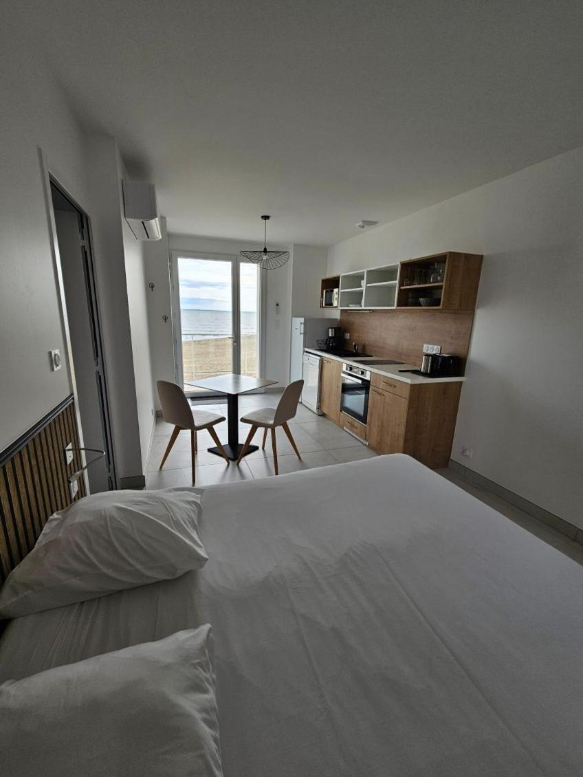 Hotel Les Dunes La Tranche-sur-Mer Esterno foto